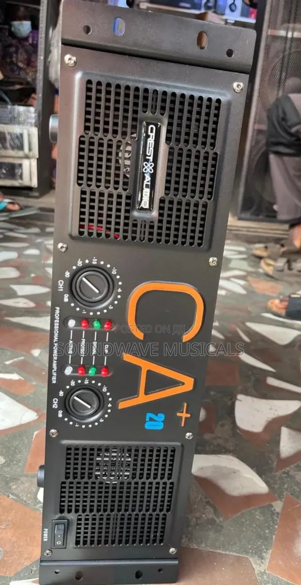 Soundstandard. Ca 20 Bass Amplifier · Photo 1