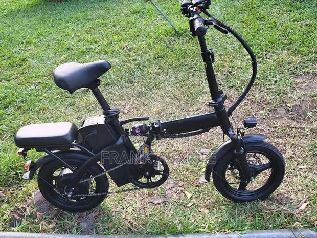 Motorcycle 2025 Black · Photo 1