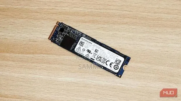 1 terabyteM.2 SDD · Photo 1