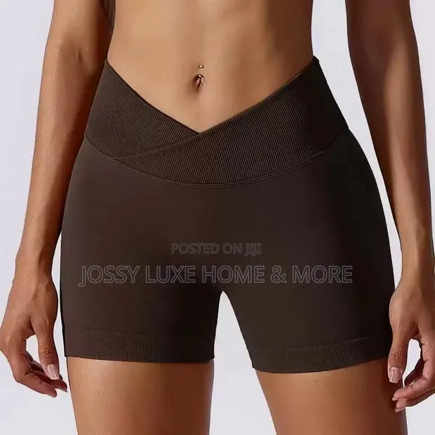 Seamless Biker Shorts · Photo 1