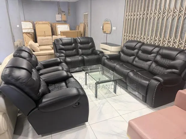 Recliner Sofas Set · Photo 1