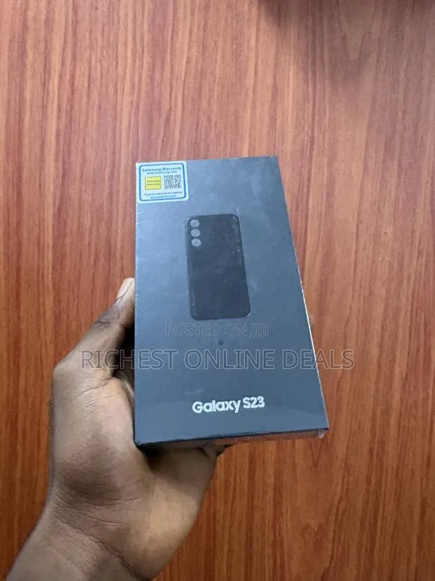 New Samsung Galaxy S23 128 GB Black · Photo 1
