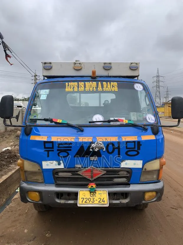 Truck for Hiring · Photo 1