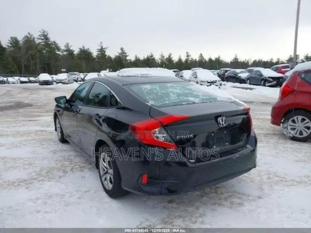 Honda Civic 2018 Black · Photo 1