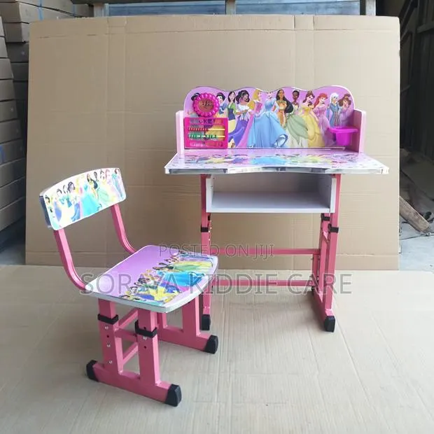 Kids Study Table and Chair · Photo 1