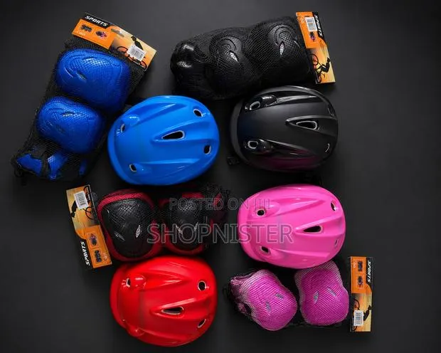 Kids Cycling Protective Gear Set With Safety Helmet · Photo 1