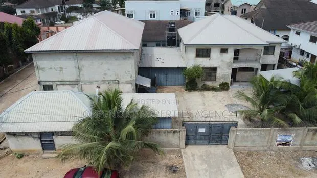 Warehouse for Sale at East Airport