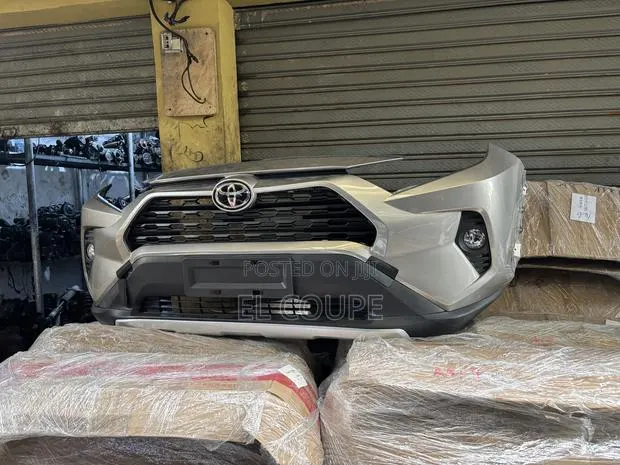Toyota Rav4 2020-2021-2022-2023-2024 Front Bumper Complete · Photo 1