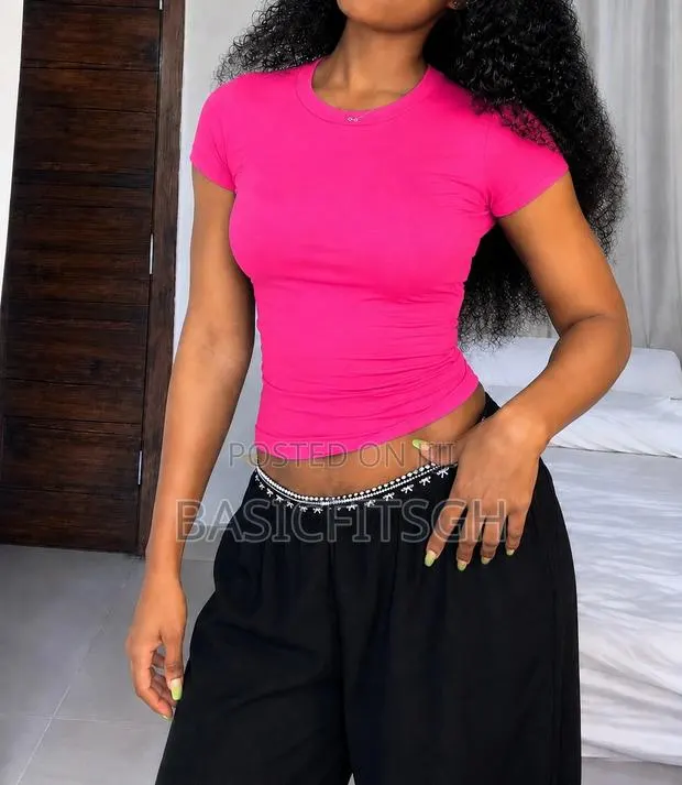Women Cotton Basic Top (Brand New) · Photo 1