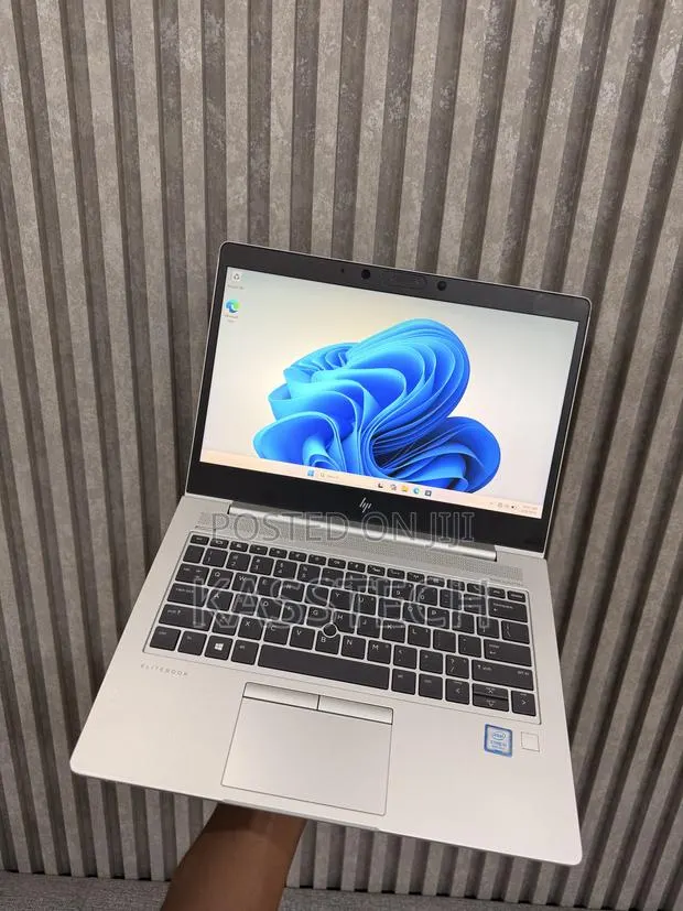 Laptop HP EliteBook 840 G5 8GB Intel Core i5 SSD 256GB · Photo 1