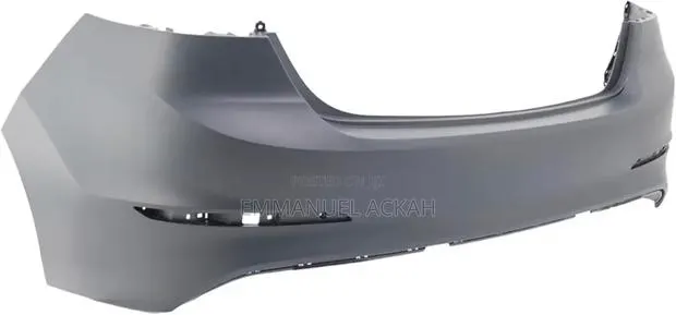 Hyundai Elantra 2017 to 2018 Rear Bumper · Photo 1