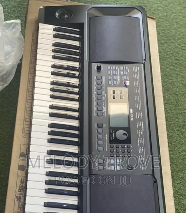 KORG EK-50 61-Key Entertainer Keyboard · Photo 1