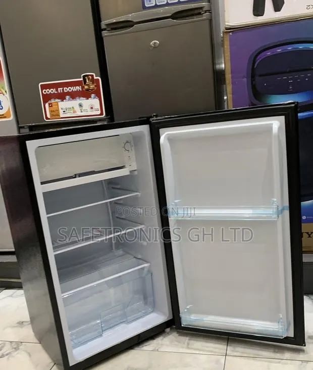 Authentic Black Nasf1-110fl 92-Litre Table-Top Refrigerator Nasco · Photo 1