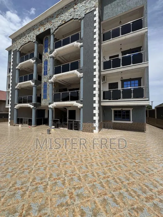 2bdrm Apartment in Inside New Bortianor, Weija for rent · Photo 1