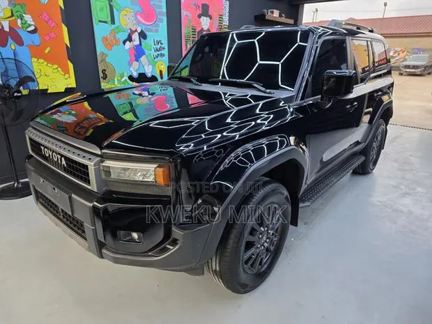 Toyota Land Cruiser Prado 2025 Black