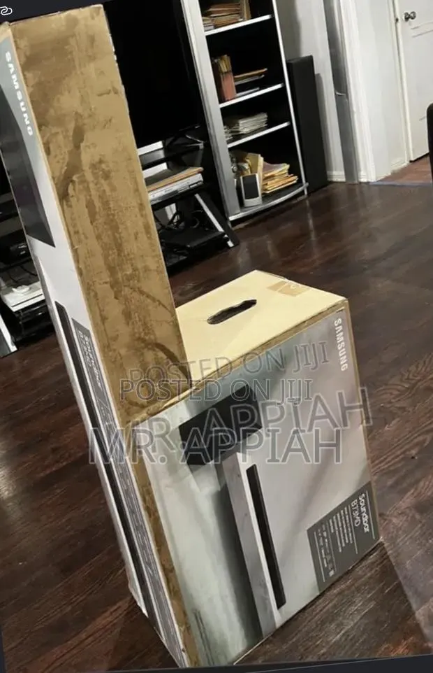 Fresh in Box Samsung B73md 220w Wireless Sound Bar(5.1channel) · Photo 1