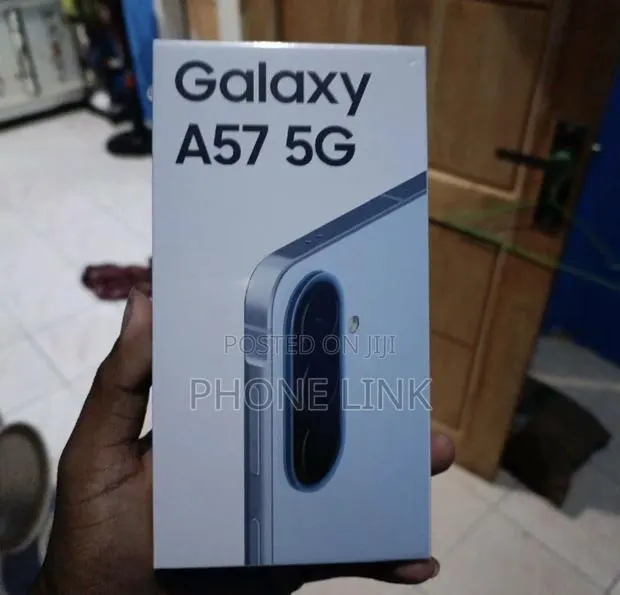 New Samsung Galaxy A57 256 GB Blue · Photo 1