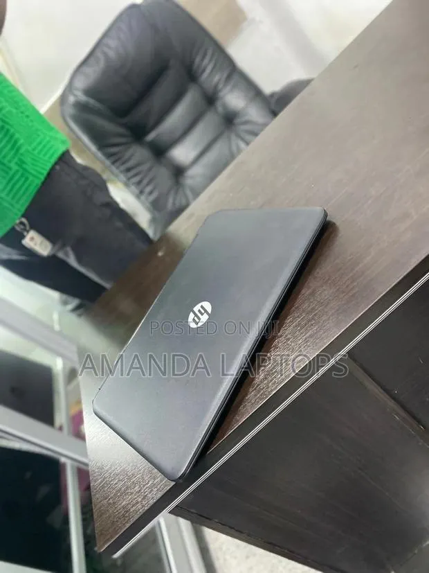 New Laptop HP Pavilion 15 8GB Intel Celeron HDD+SSD 500GB · Photo 1