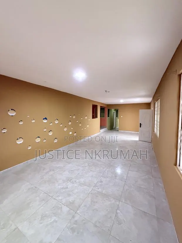 2bdrm Apartment in Mr. Justice Estate, Old Barrier for rent · Photo 1