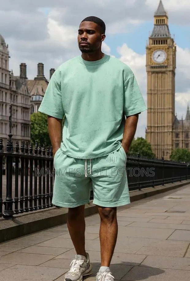 Men’S Casual Short Sleeved T - Shirt Shorts Set. · Photo 1
