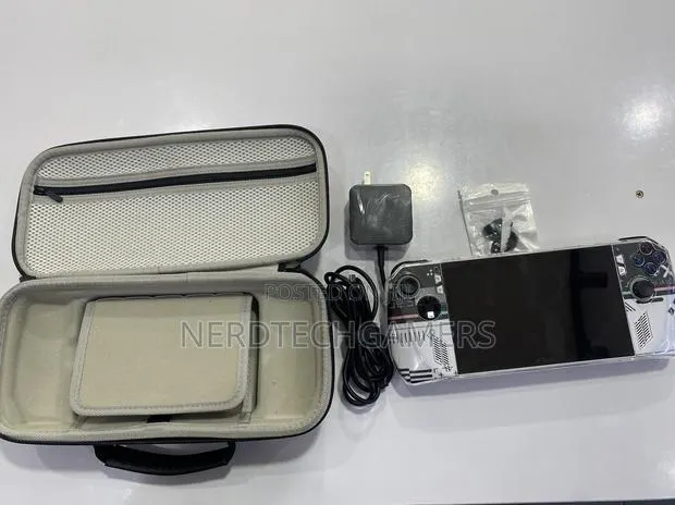 ASUS Rog Ally Used · Photo 1