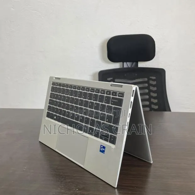 Laptop HP EliteBook x360 1030 G8 16GB Intel Core i7 SSD 256GB · Photo 1