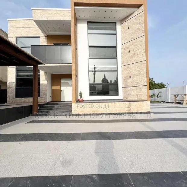 5bdrm Mansion in East Legon for sale · Photo 1
