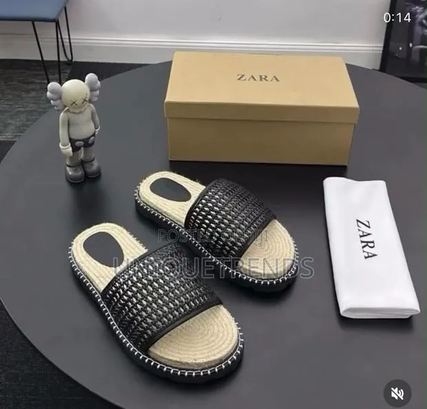Original ZARA Woven Sandals (Black) · Photo 1