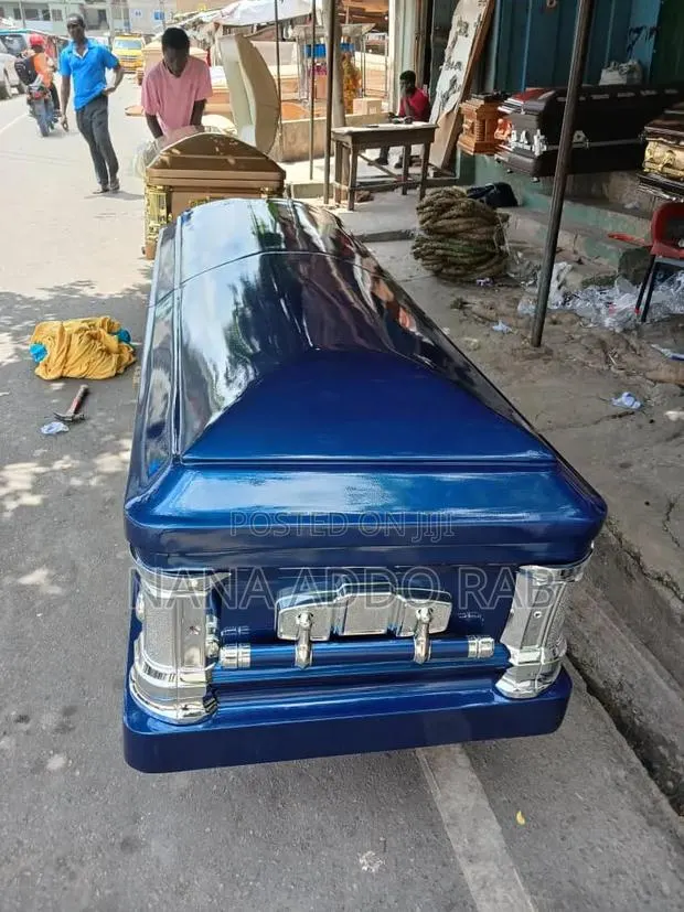 Quality Blue Standard Casket · Photo 1