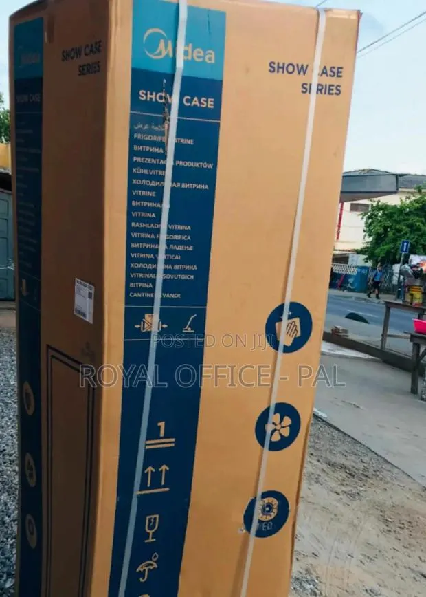 Magnificent Midea MDRZ432FZG21 1 Door Display Fridge · Photo 1