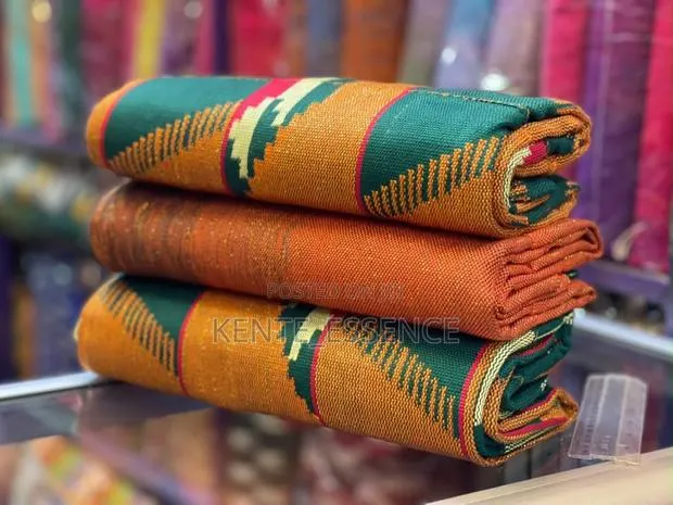 Beautiful Kente Piece · Photo 1