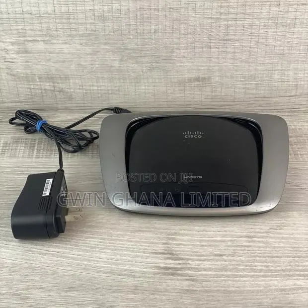 Cisco Linksys Wrt310n V2 Wireless-N Gigabit Router 4 Ports Wifi · Photo 1