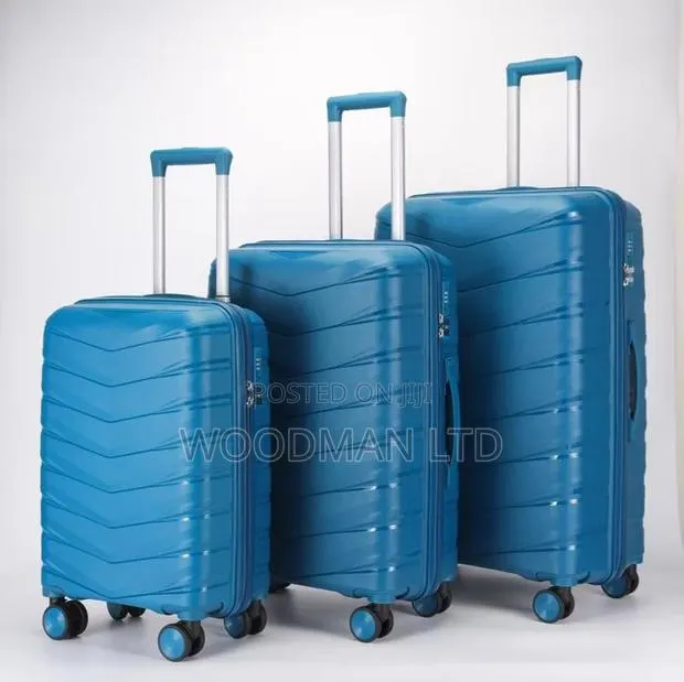 Spacious Travel Luggage, Extra Durable · Photo 1