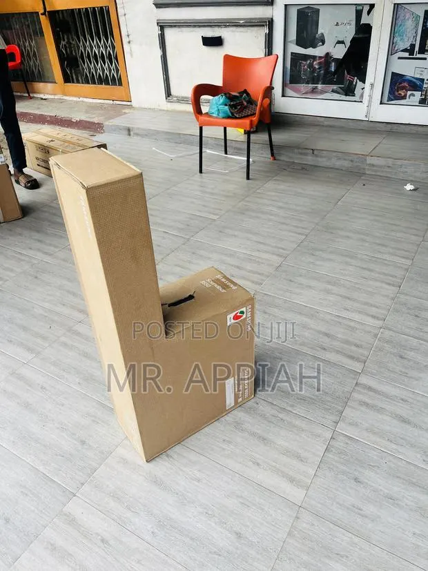 Convenient Samsung B550 Wireless Sound Bar(2024 Model) · Photo 1