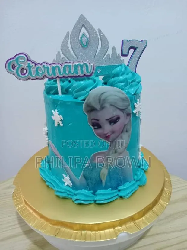 Kids Character Cakes · Photo 1