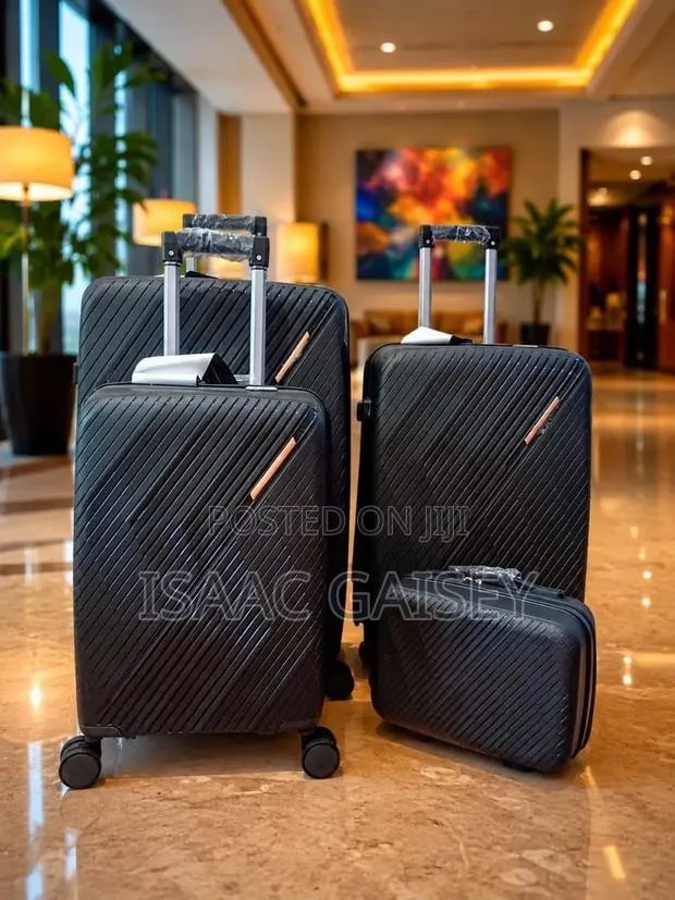 4set Premium Quality Unbreakable Luggages for Your Travel Companion · Photo 1