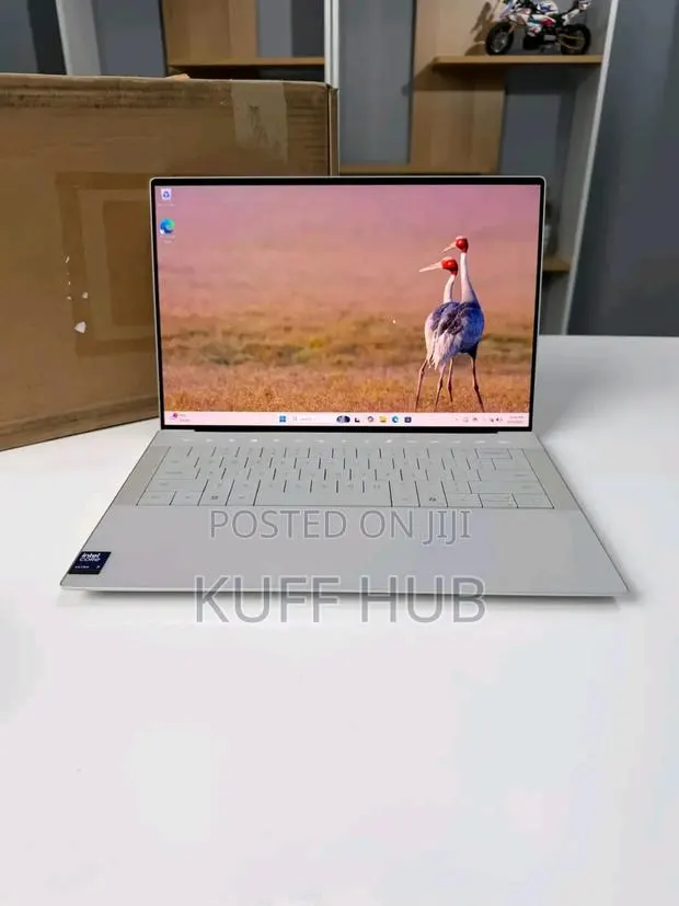 New Laptop Dell XPS 13 32GB Intel Core Ultra 7 SSD 1T · Photo 1