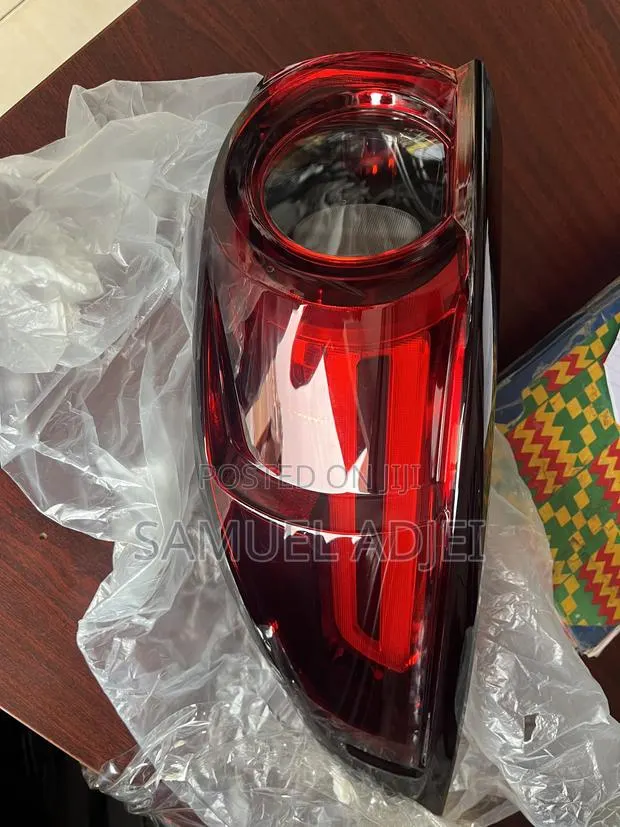 Mazda CX-5 2017 to 2021 Tail Light Full Led · Photo 1