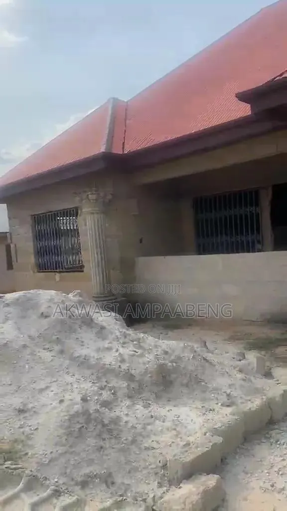 4bdrm House in Ejisu Ampabame for sale · Photo 1