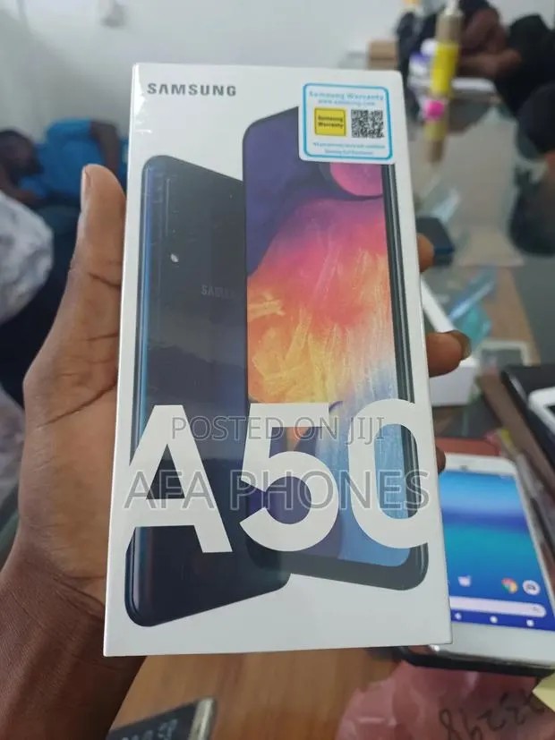New Samsung Galaxy A50 128 GB Black · Photo 1