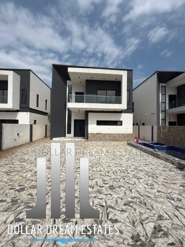 5bdrm House in East Legon for sale · Photo 1