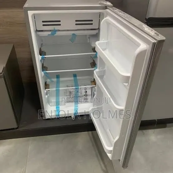 Sigma Table Top Fridge 90l · Photo 1