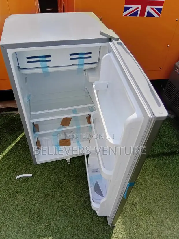 Sigma Tabletop Freezer – Save Space While Keeping Food Frozen · Photo 1