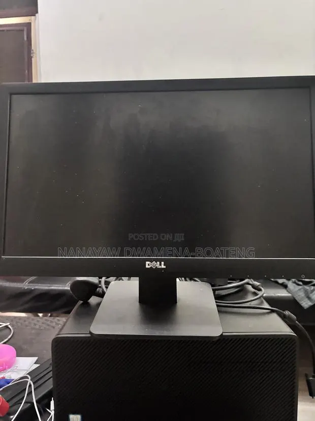 Desktop Computer HP 280 G3 8GB Intel Core i3 HDD 500GB · Photo 1