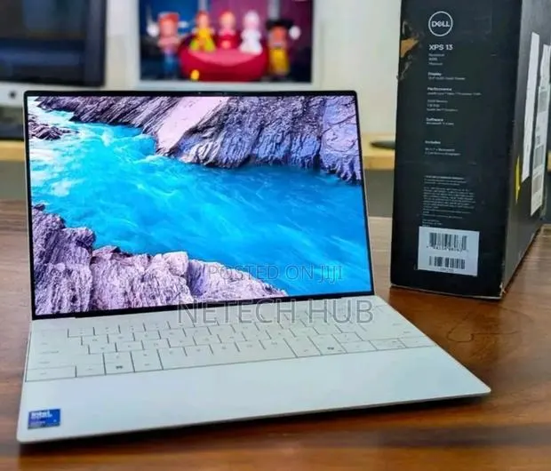 New Laptop Dell XPS 13 32GB Intel Core Ultra 7 SSD 1T · Photo 1