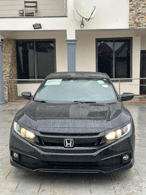 Honda Civic Sport 2021 Black · Photo 1