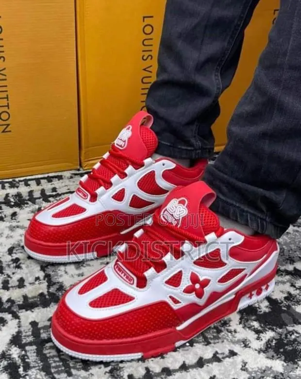 Luis Vuitton Trainer (Red /White ) · Photo 1