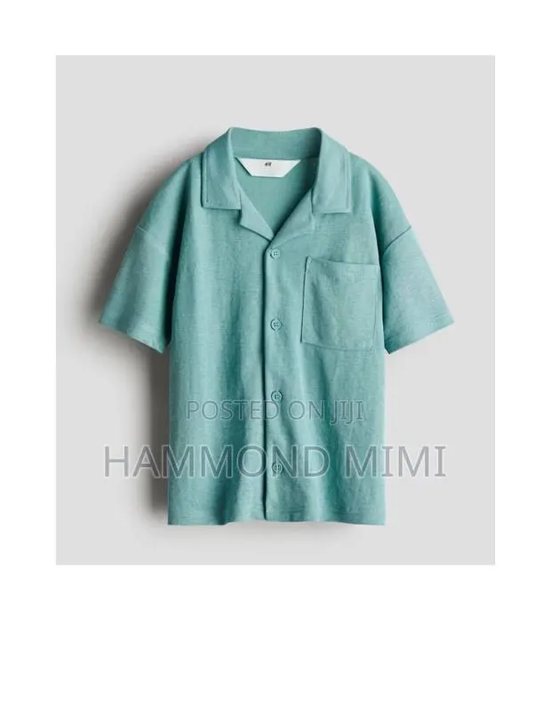 Cuban- Collar Piqué Resort Shirt · Photo 1