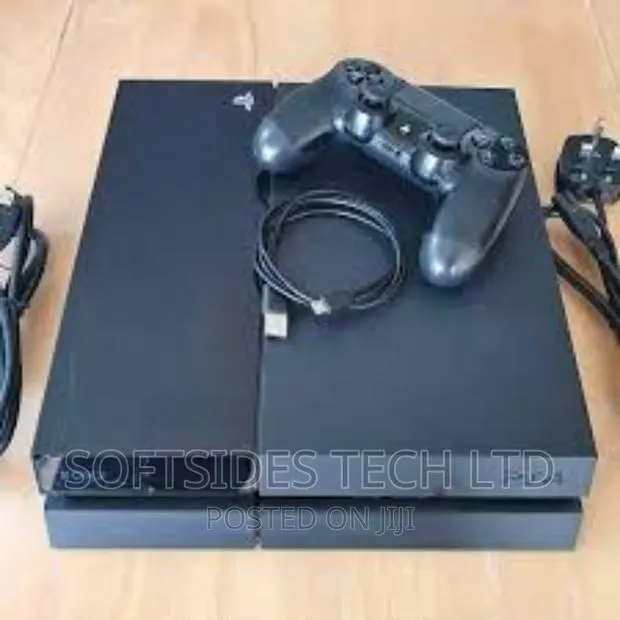 Original Ps4 or Playstation 4 Standard With Accessories Set · Photo 1