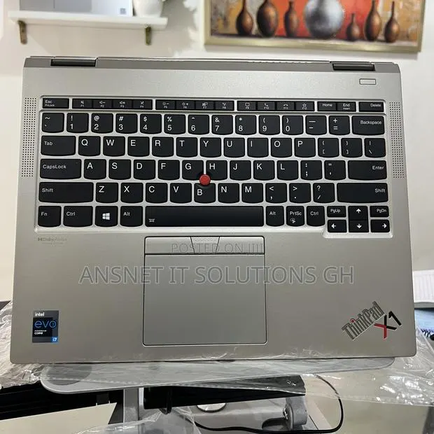 New Lenovo Thinkpad X1 Titanium Gen 1 16GB Intel Core I7 SSD 512GB · Photo 1